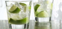 Caipirinha de vodka o caipirosca
